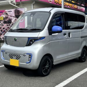 イソベモータースに未来の商用車が来店しました[群馬県高崎市で新車・届出済未使用車を買うならイソベモータース本店へ]